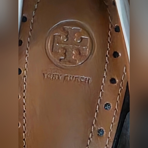 Tory Burch Bernadette Pointed-Toe Flats Black & Ivory Size 5.5 - Picture 9 of 11